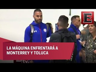 Plantel de Cruz Azul viaja a Houston para continuar con su pretemporada
