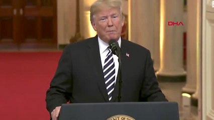 Trump, Yeni Anayasa Mahkemesi Üyesi Kavanaugh'tan Özür Diledi