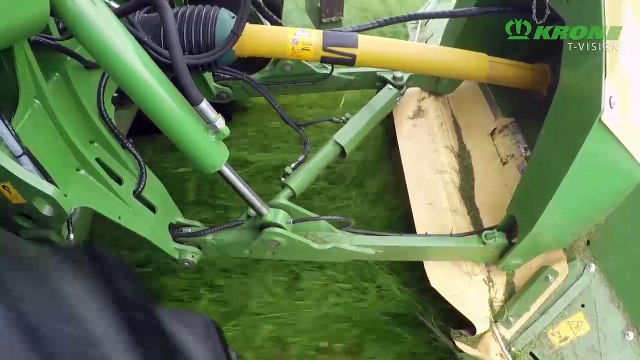 Krone Big M450, pourquoi une faucheuse automotrice ?