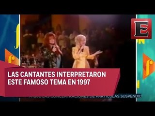 Viernes Retro: Bette Midler y Wynonna Judd interpretan 'La Rosa'