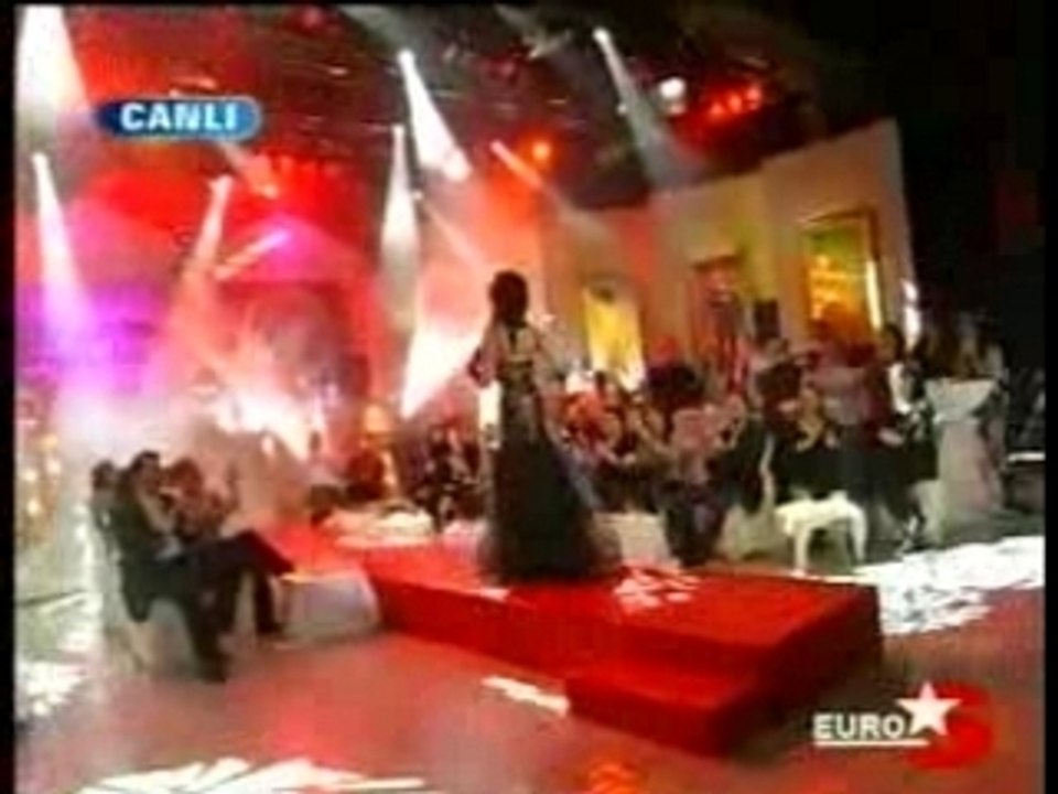 Popstar Alaturka - Linet - Ömrümüzün Son Demi