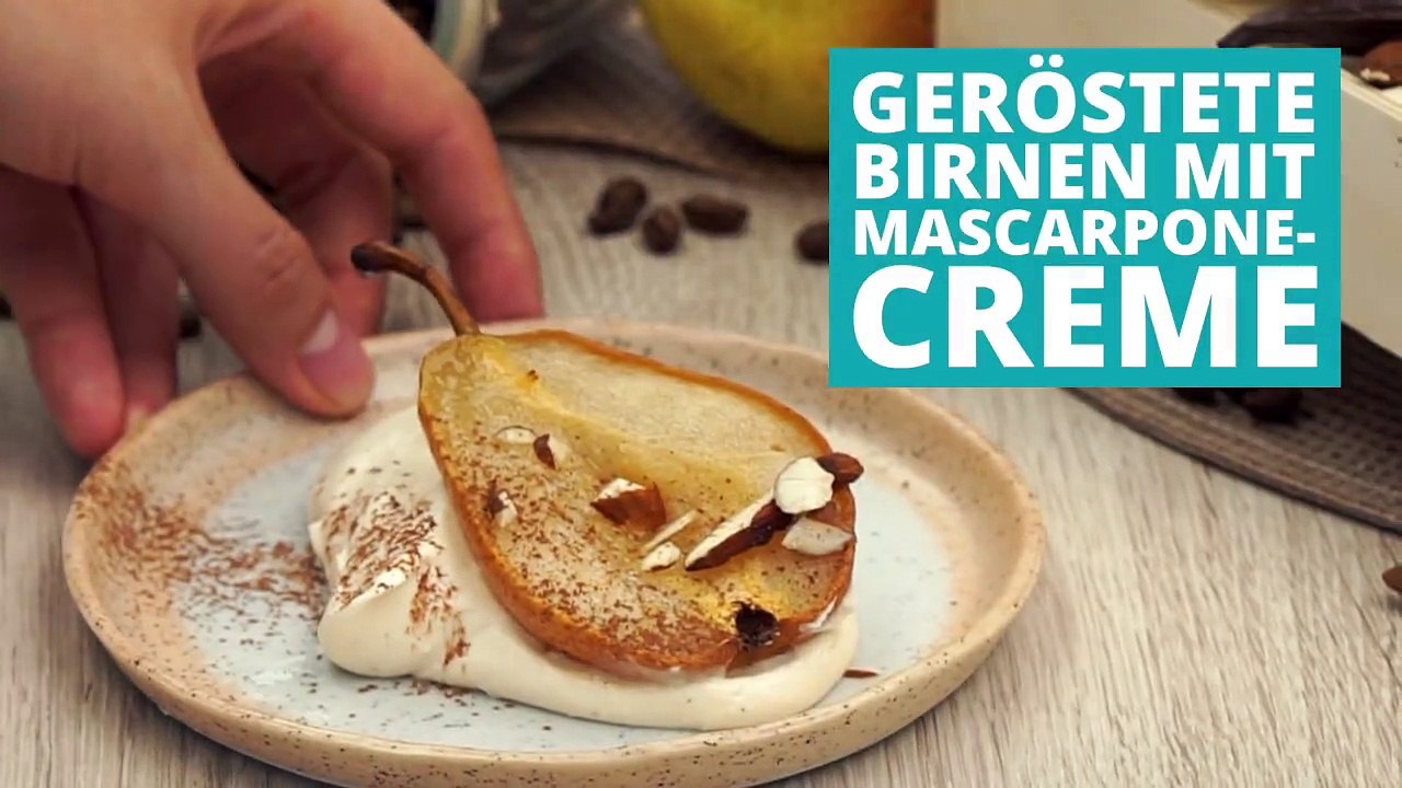 Dieses Dessert beweist, dass auch ungewöhnliche Kombinationen herrliche Ergebnisse hervorbringen können - Birne & Espresso ☕️ZUM REZEPT 