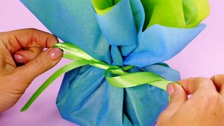 Wrap It Up! 9 creative ideas for gift wrapping.  bit.ly/2QrBIgU