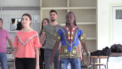 Ruandalı Abdulkerim Mugenzi'nin "Zeybek" Tutkusu - Kayseri