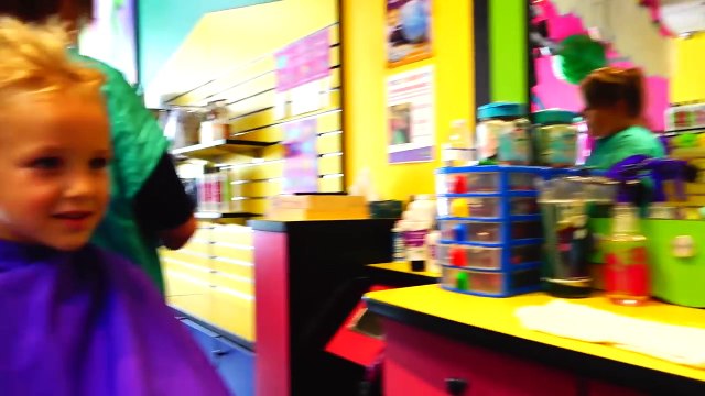 Vlad Nikita and Mommy in the kids hair salon! New hairstyles for children