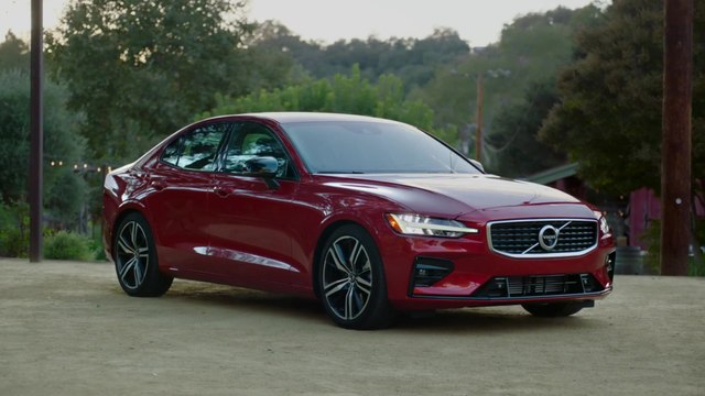 Volvo S60 T6 AWD R-Design Design Preview