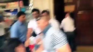 Real Fight Video of Junaid Safdar & Zakria Sharif‬
