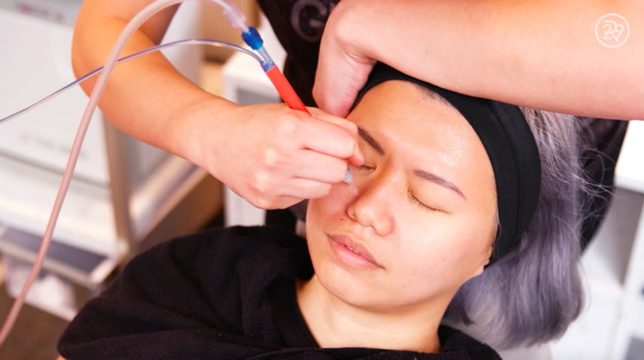 Work Out Your Face With This Skin IV Facial