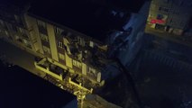 İstanbulbağcılar'da Yan Yatan Binanın Yıkımına Başlandı