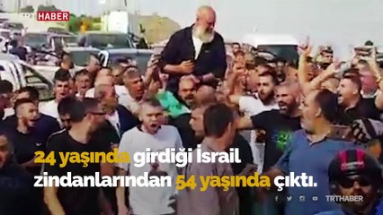 30 yıl sonra özgürlüğüne kavuştu, ilk iş annesinin mezarını ziyaret etti