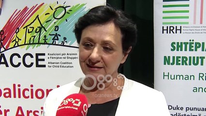 Ora News - Mësuesja nga Shkodra që dha dije për fëmijët e ngujuar shpallet më Mësuesja e Vitit