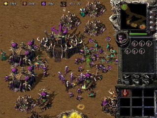 킹덤언더파이어 아쉬운 밤워링  starcraft clone RTS Real Time Strategy.