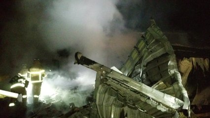 불 난 집에서 아버지 구하려다 함께 숨져 / YTN