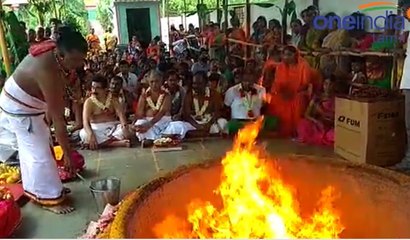 மிளகாய் யாகம்!  நெடிவராத அதிசயம்- வீடியோ