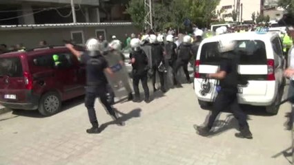 Kobani ve Rojava'yı Bahane Ederek Gösteri Yapan 9 Kişiye Gözaltı