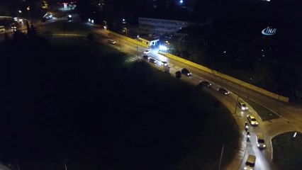 Özel Harekatçılar Kapıları Kırdı, Narkotik Polisi Didik Didik Aradı