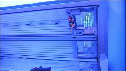 Haro sur les cabines de bronzage