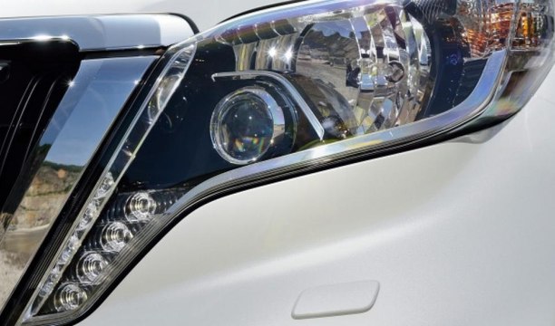 VÍDEO: Así debes utilizar las luces diurnas y antiniebla