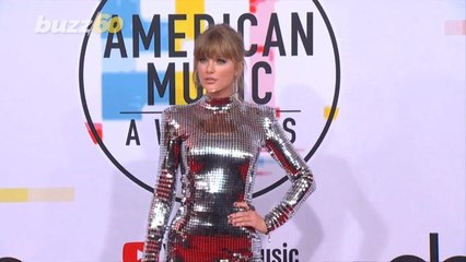 American Music Award Fashions Are Not for Normal People
