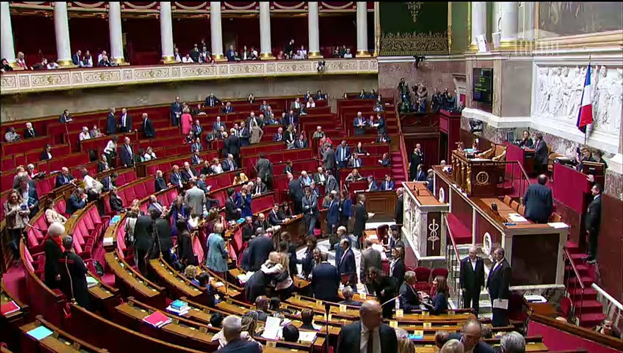 1ère séance : Questions au Gouvernement ; Croissance et transformation des entreprises (vote solennel) ; Lutte contre la manipulation de l'information (propositions de loi ordinaire et organique) (nouvelle lecture) - Mardi 9 octobre 2018
