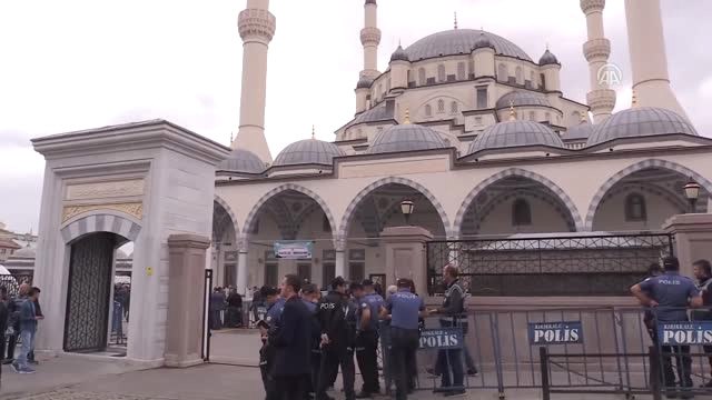 Çukurca'da Şehit Olan Piyade Sözleşmeli Er Emre Güngör Son Yolculuğuna Uğurlandı