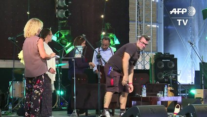 Pierre Rabhi: "la société ne changera pas parce qu'on mange bio"