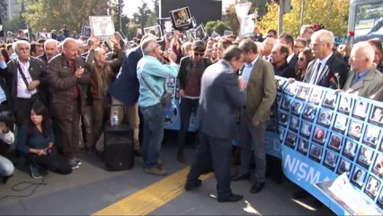 Ankara Tren Garı saldırısında hayatını kaybedenler gar önünde anıldı