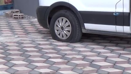 30'a Yakın Aracın Lastiklerini Kesen Şahıs Yakalandı