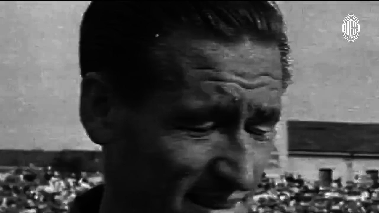 Remembering Nils Liedholm, on what would have been his 96th birthday: great player, great coach, and above all a great man ⚫Oggi il Barone avrebbe compiuto 96