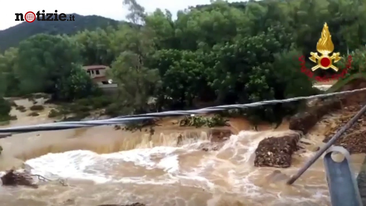 Maltempo in Sardegna, crolla il ponte che collega Cagliari a Capoterra | Notizie.it