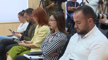 Basha: Rama krijoi shtetin privat duke fabrikuar deshmitare