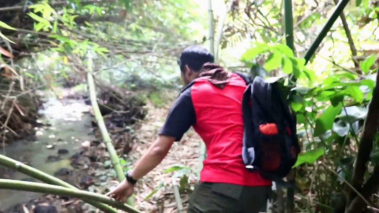 JEJAK MACAN DI GOA BEKAS PERANG KEMERDEKAAN __ - YouTube (720p)