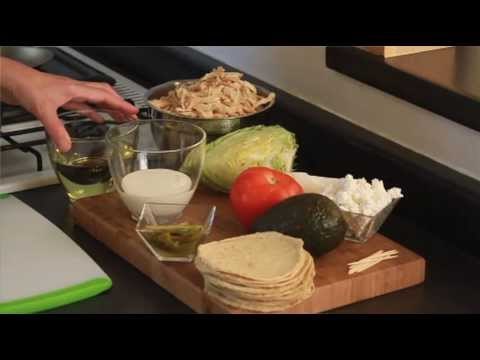 Tacos dorados de pollo - Golden Chicken Tacos