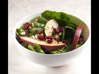 Ensalada de espinacas con peras y arándanos