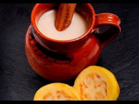 Atole de guayaba - Guava Atole
