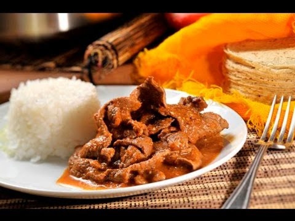 Fajitas de res en salsa de morita - Beef Fajitas in Morita Sauce