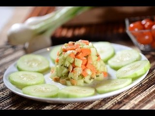 Volcán de pepinos con almendras - Como Cocinar