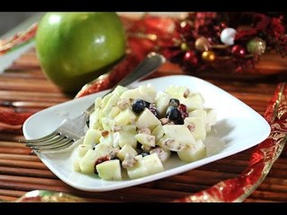 Ensalada navideña de manzana con yogur
