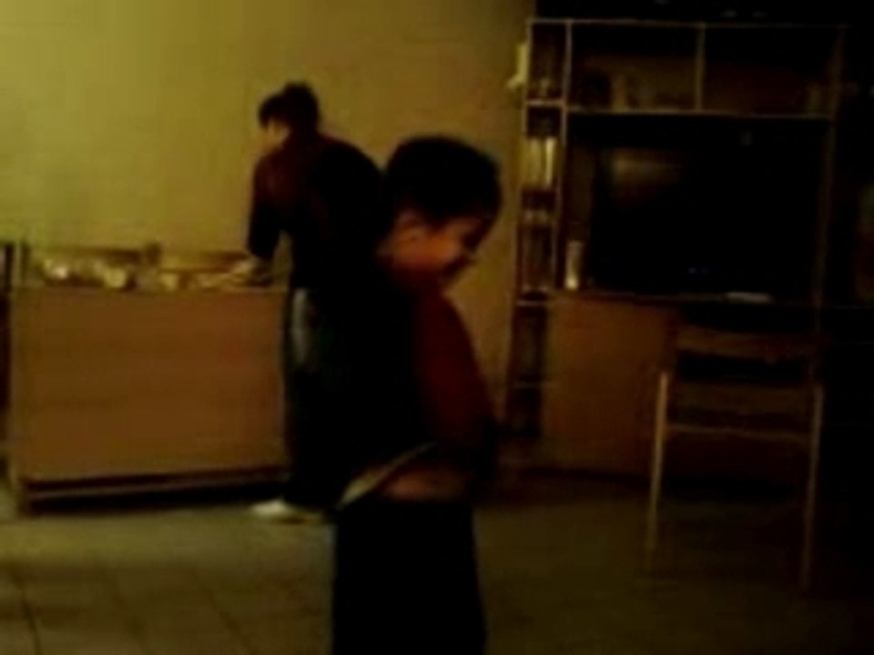 mn ptit neveu tektonik