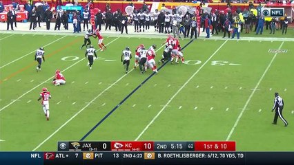 Damien Williams is stopped by Jags defense for no gain