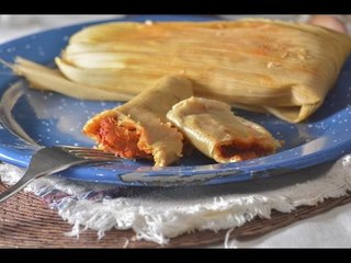 Tamales rellenos de camarón