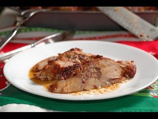 Pierna de cerdo rellena adobada