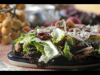 Ensalada de lechugas mixtas con aderezo de níspero