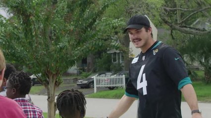 Jaguars celebrate International Walk to School Day