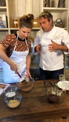 Découvrez le nouveau livre de Chef Damien dans une interview-recette exclusive en live ! Restez avec nous, une surprise vous attend à la fin du live..Le li