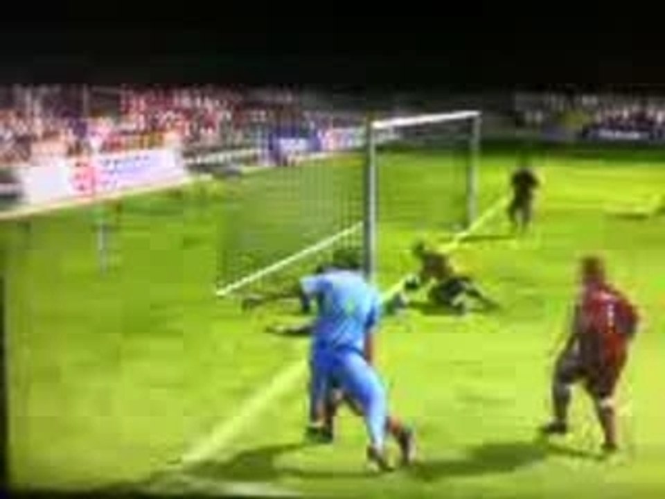 Coup franc ronaldinho FIFA 08 PES 08 PS3