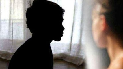 சிறுவனுக்கு பாலியல் தொல்லை கொடுத்த பெண், பாய்ந்தது போக்ஸோ- வீடியோ