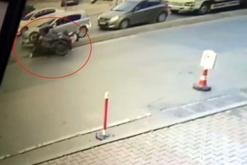 Motosikletlerin Karıştığı Feci Kaza Kamerada