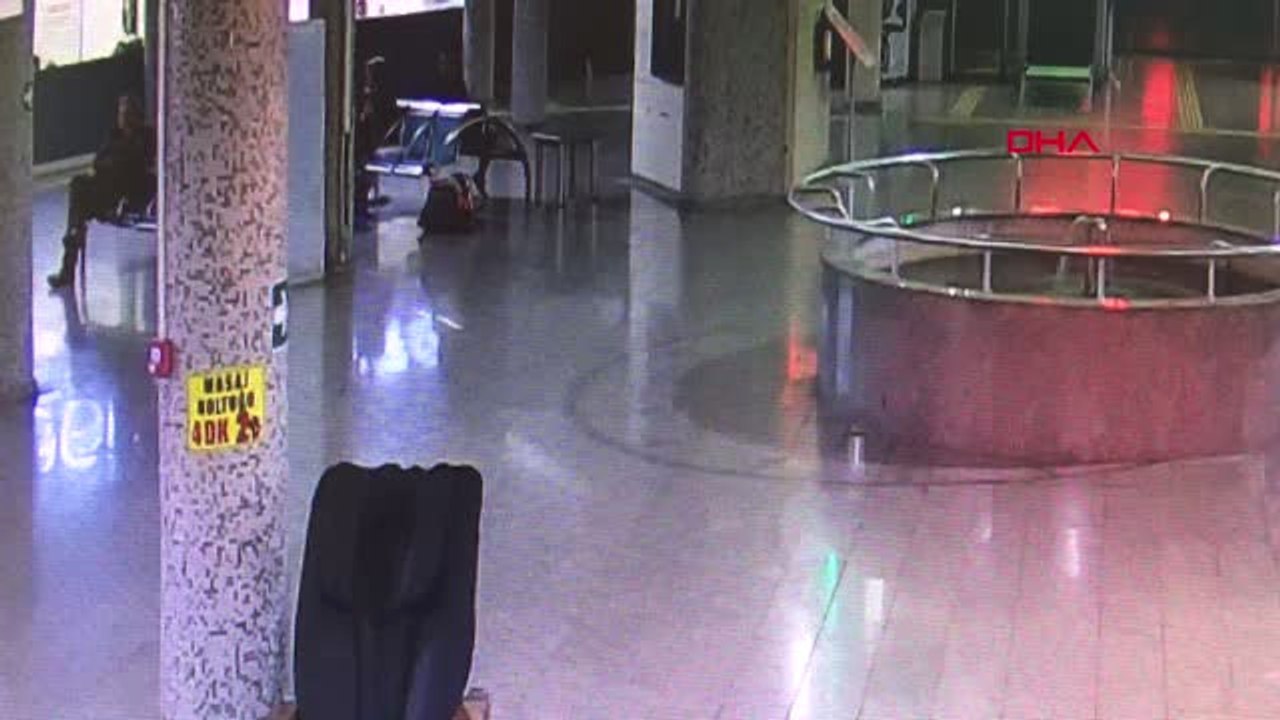 Konya Cep Telefonunu Çaldı, 'Telefonu Buldum, Ben de Sahibini Arıyordum' Dedi