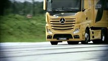 Le nouvel Actros (mod. 963-964)-présentation du freinage d'urgence assisté génération 3 - également valable pour le nouvel Antos